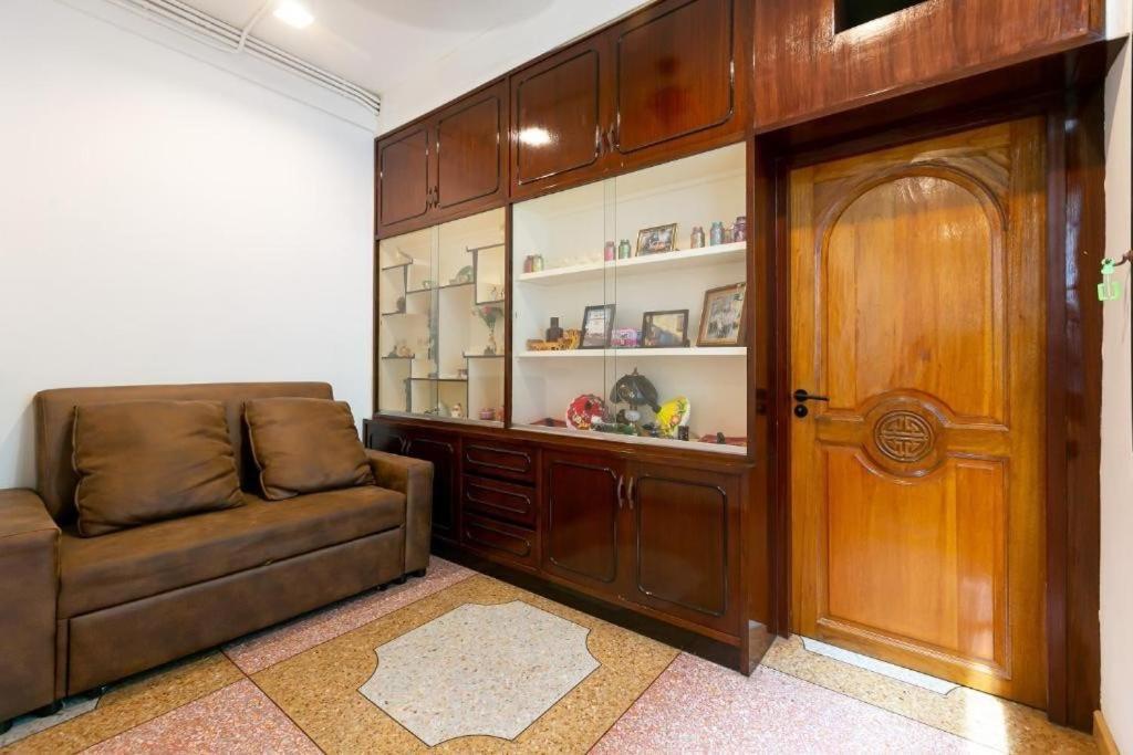 曼谷 Penthouse Lamoon酒店 外观 照片