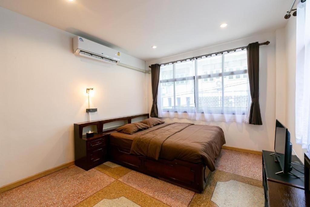 曼谷 Penthouse Lamoon酒店 外观 照片