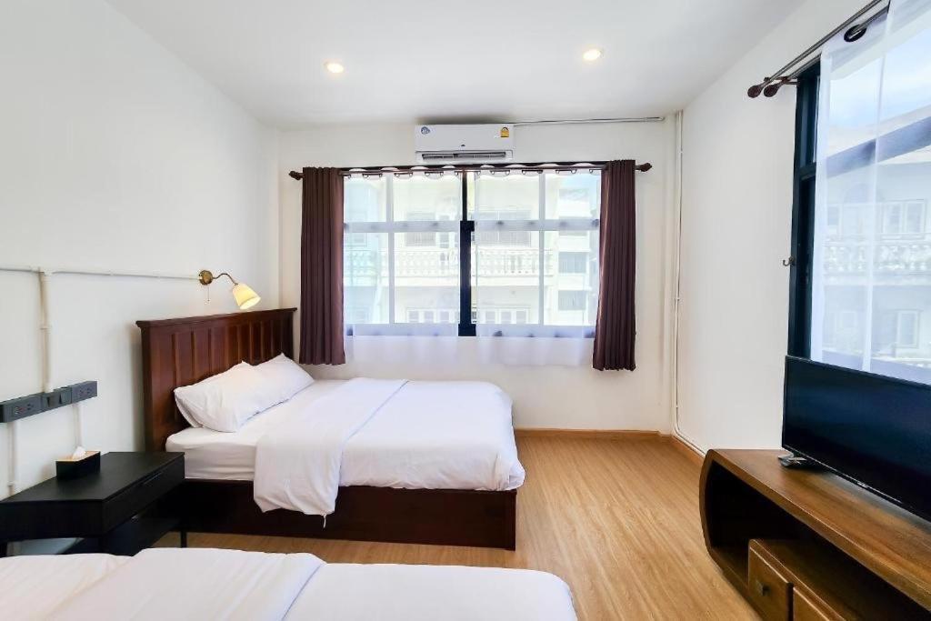 曼谷 Penthouse Lamoon酒店 外观 照片