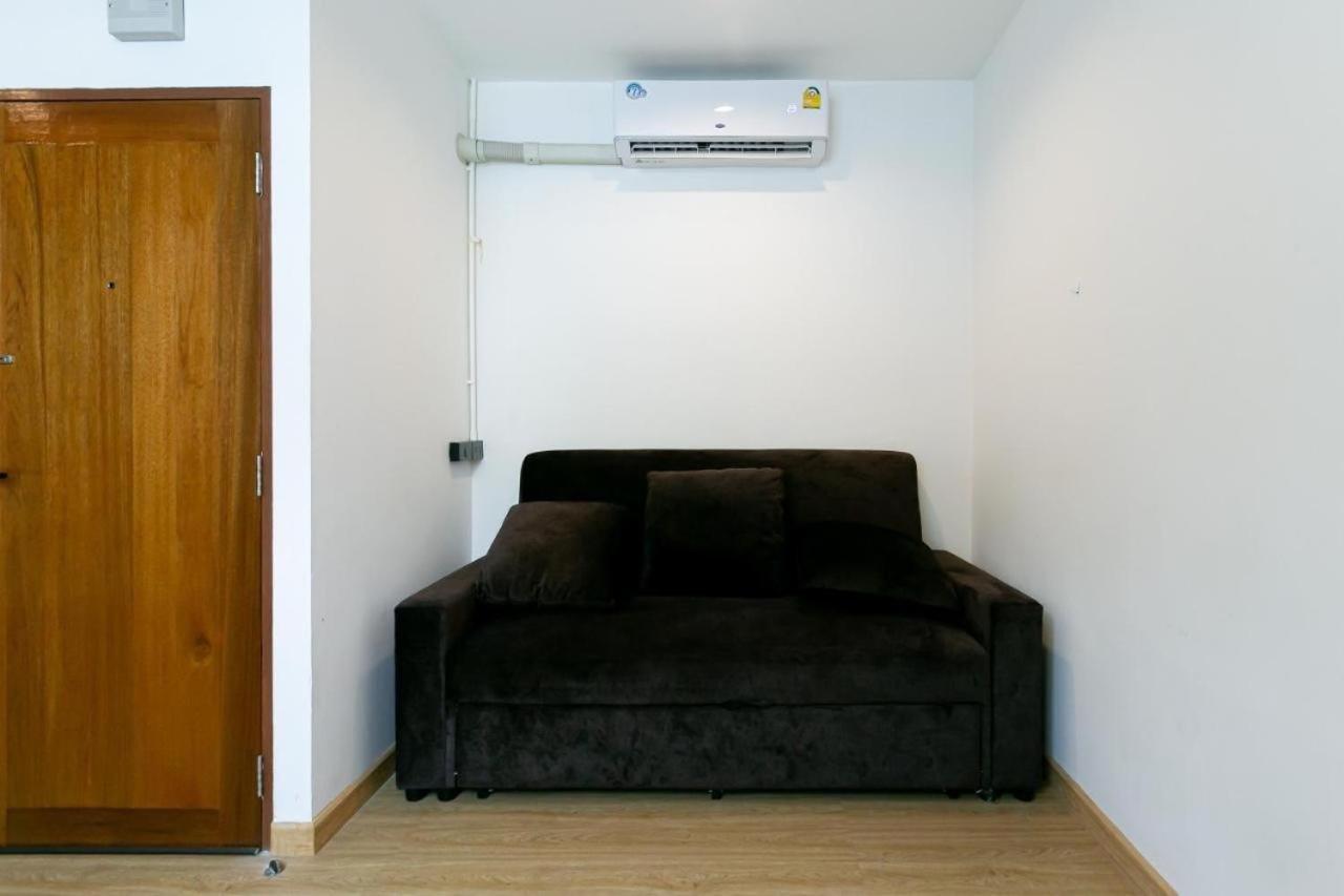 曼谷 Penthouse Lamoon酒店 外观 照片