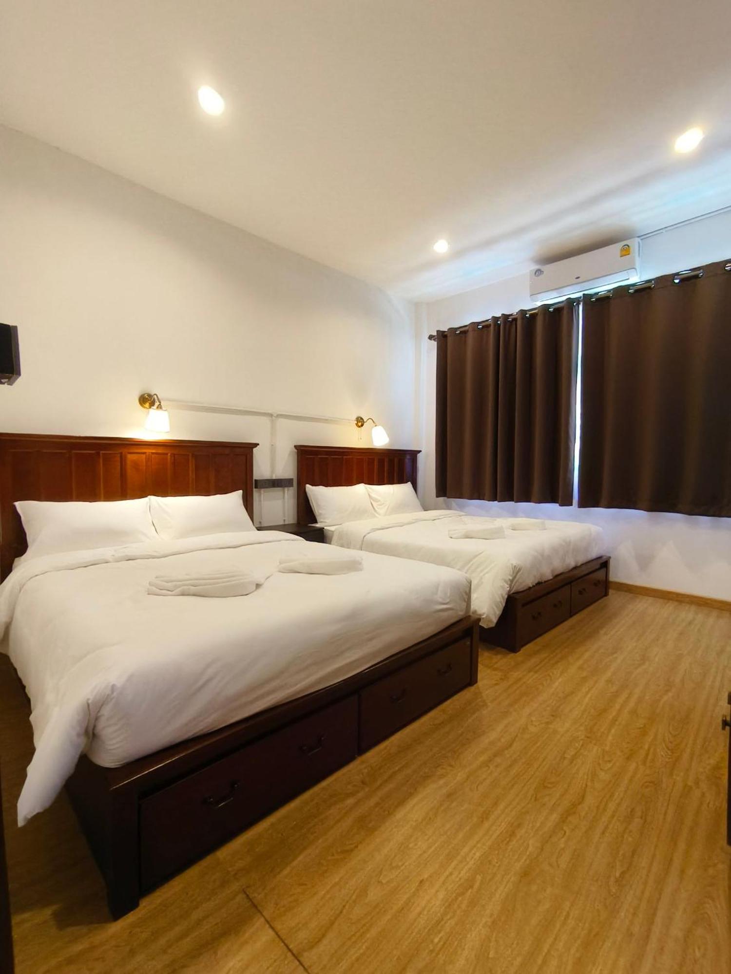 曼谷 Penthouse Lamoon酒店 外观 照片